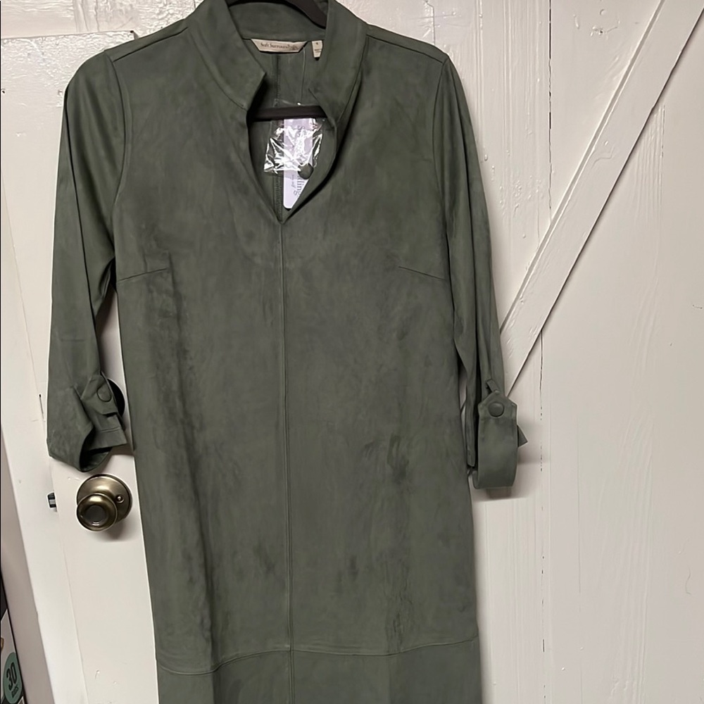 Soft Surroundings Green Sheath Dress with Mock Neck